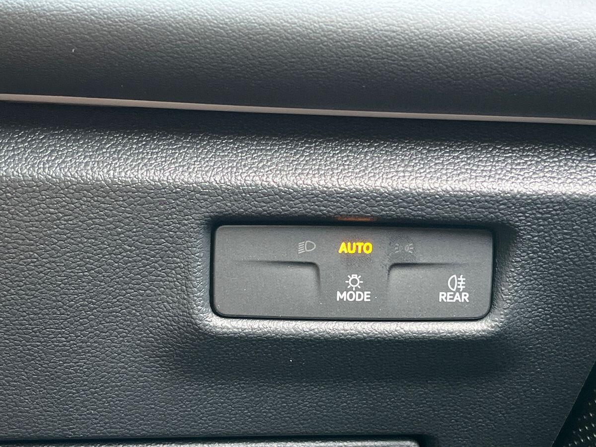 Volkswagen Tiguan Photo at-c4b7c3e1660e4f20ac76ddc852658823.jpg