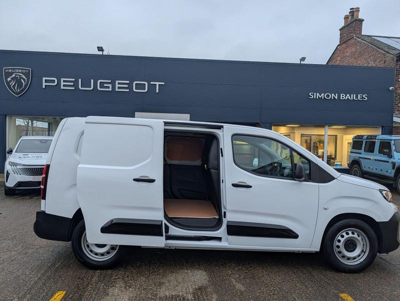 Used Peugeot e-Partner NU74VLB 10