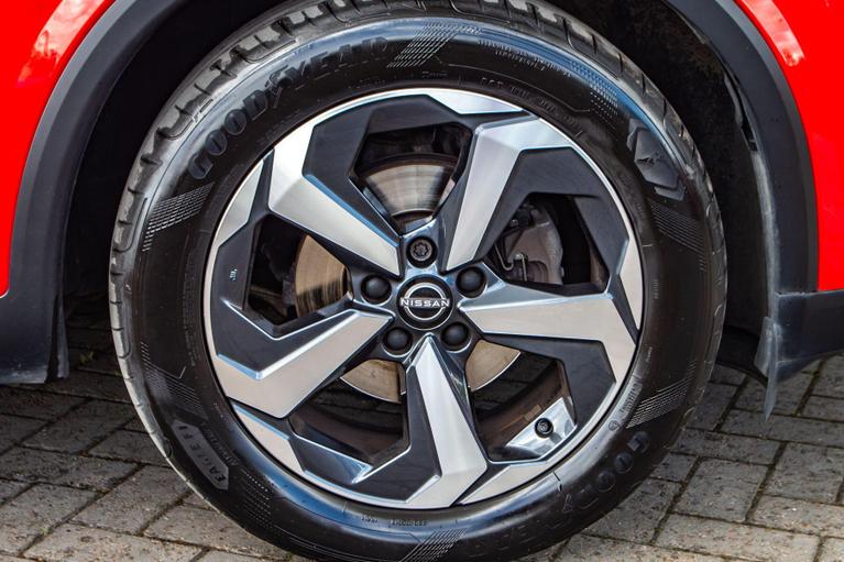 Used Nissan Qashqai YE23VFN 14
