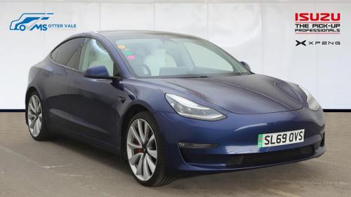 TESLA MODEL 3 Photo at-c53cf1a4b1d349bfbdd53568e488bf70.jpg