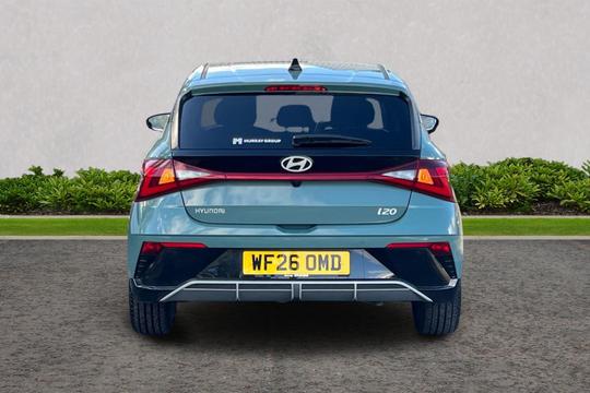 Hyundai i20 Photo at-c55e34351b1a4b76a52e37f5847f4f06.jpg