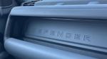 Land Rover Defender Photo 34