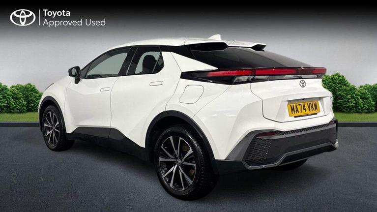 Used Toyota C-HR MA74VKW 9