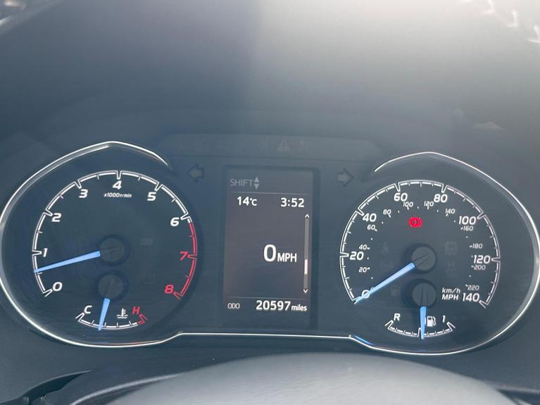 Used Toyota Yaris YL67BXX 23