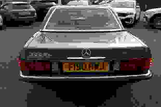 Mercedes-Benz 300 Photo at-c5abd43c51a741ca99f601578a253af2.jpg