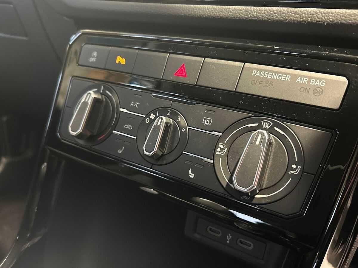 Volkswagen T-Cross Photo at-c5d2087bef6546089206e859c2c799f2.jpg