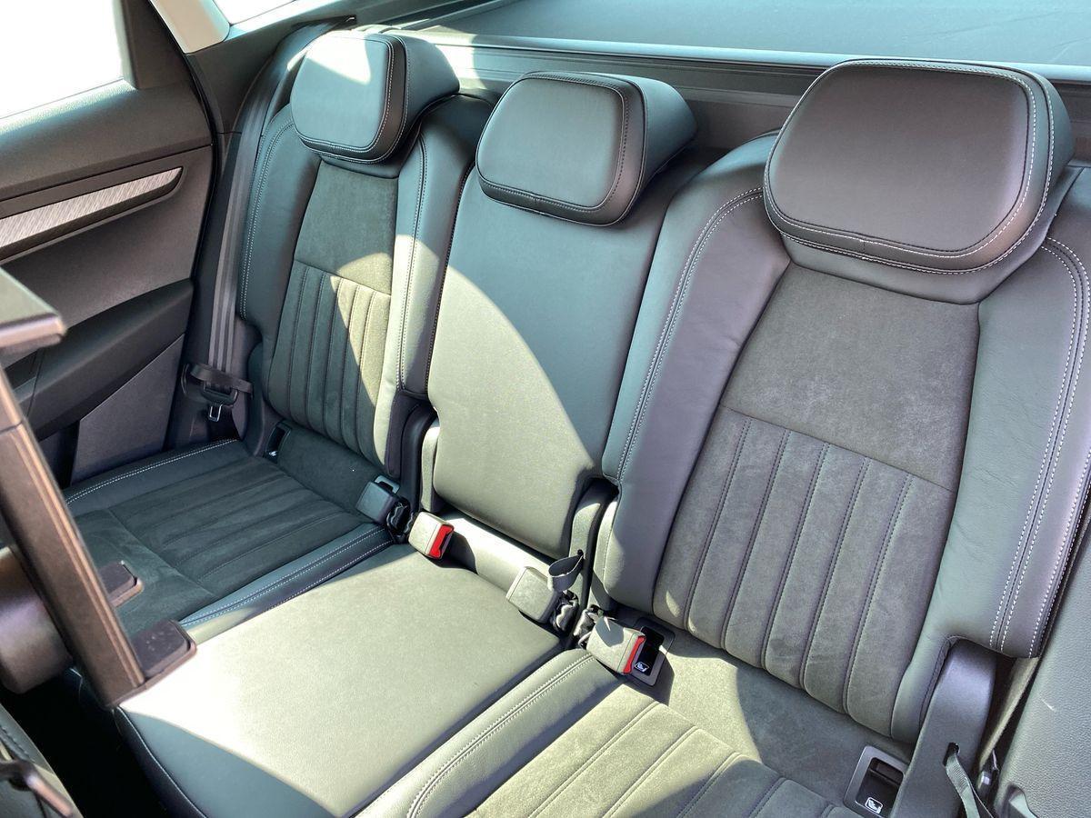 2023 Skoda Karoq thumbnail 10