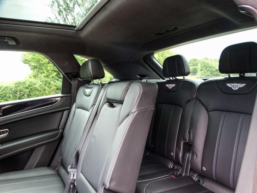 Used Bentley Bentayga LF18RHZ 14