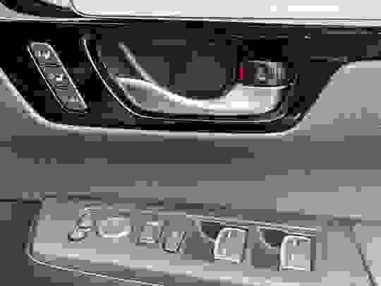 Honda CR-V Hybrid PHEV Photo at-c61d701e58574337a71163a8c62d1d01.jpg