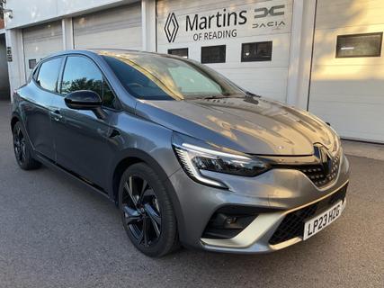 Used 2023 Renault Clio 1.6 E-TECH E-Tech engineered Auto Euro 6 (s/s) 5dr at Martins Group