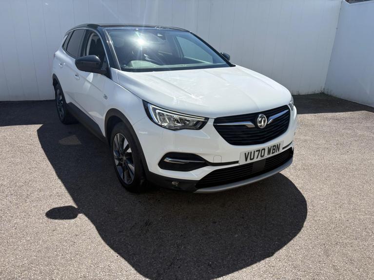 Used Vauxhall Grandland X VU70WBN 1
