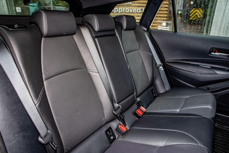 Used Toyota Corolla FG73PPO 11