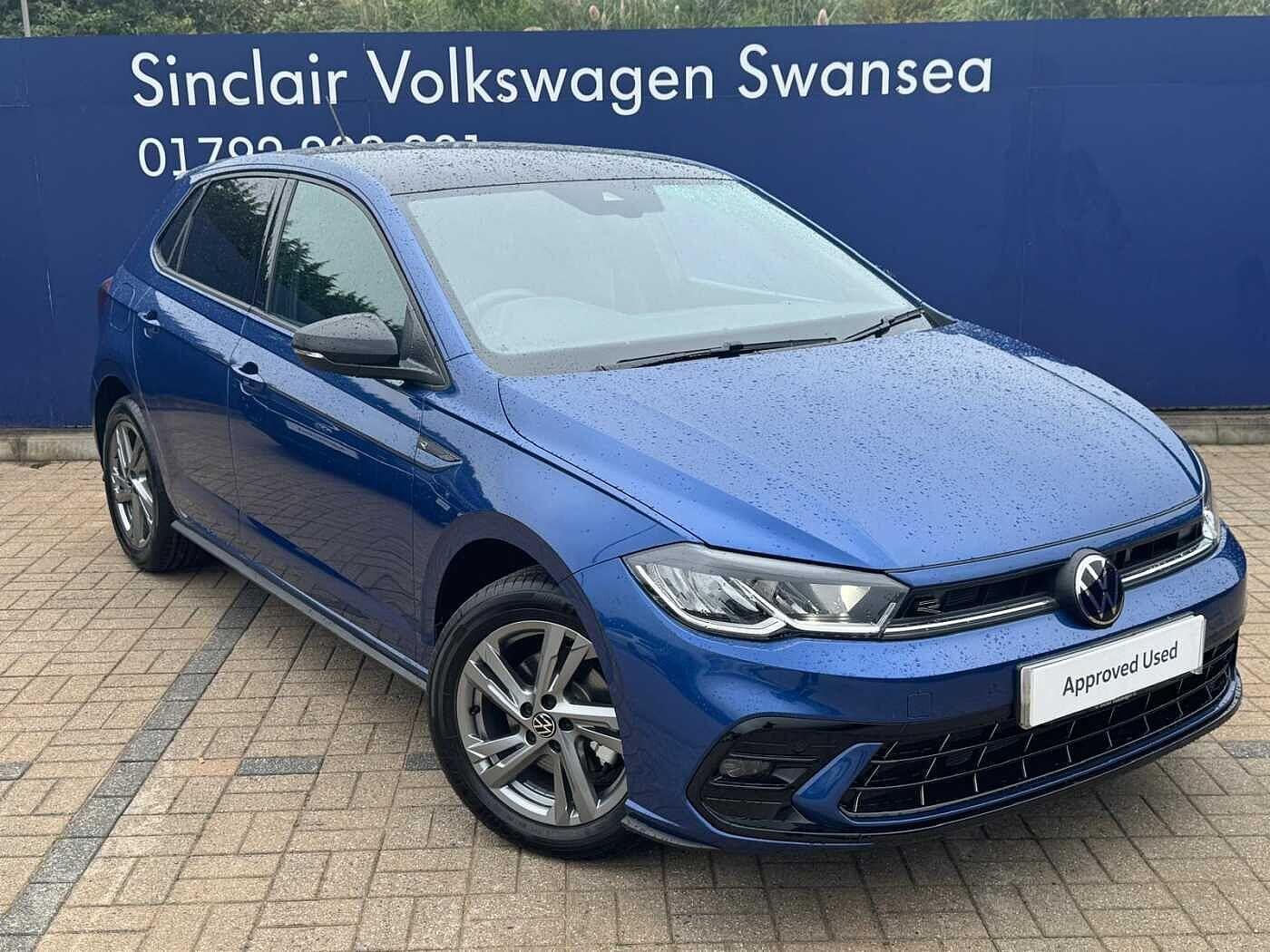 Volkswagen Polo Photo at-c662695bcb2b42aeb2e9cdb04ea3fbc5.jpg