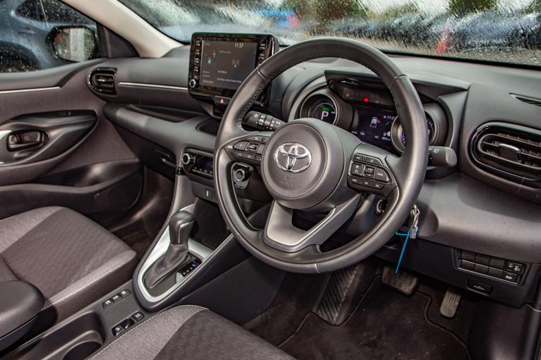 Used Toyota Yaris WP73FJK 12
