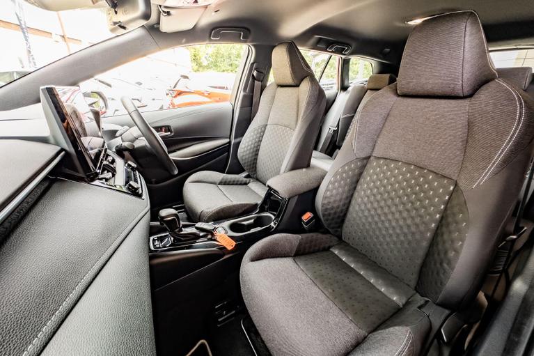 Used Toyota Corolla FP25JKU 26