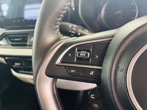 Suzuki Swift Photo 34