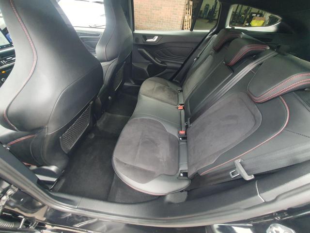Used Ford Focus EK73BDU 29