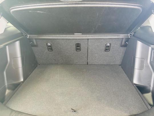 Suzuki S-Cross Photo at-c6e7ca08b43a456c831c7f4fb3ab89e8.jpg