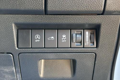 Isuzu D-MAX Photo at-c72beff522a84818afb98109022b1779.jpg