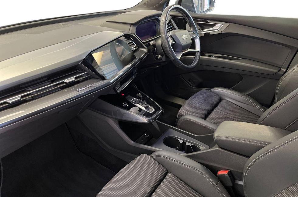 Audi Q4 Photo at-c74dfdcb0a044a91a2fe5ab263e4c70f.jpg