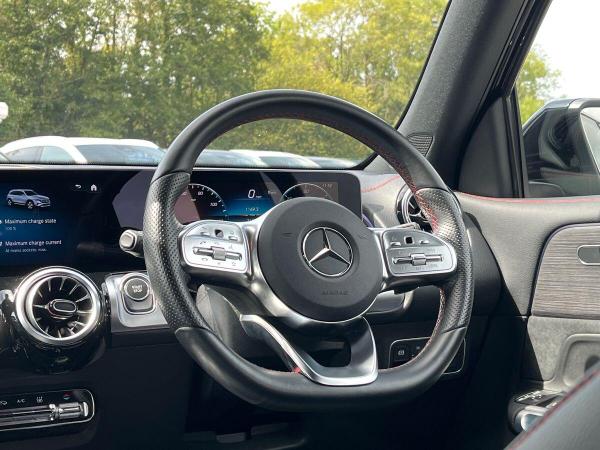 Mercedes-Benz EQB Photo at-c7569cec33ae42068680567cf68a755f.jpg