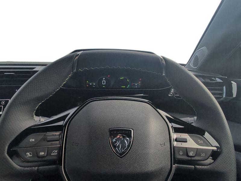 Used Peugeot 308 SW 202601058928729 35