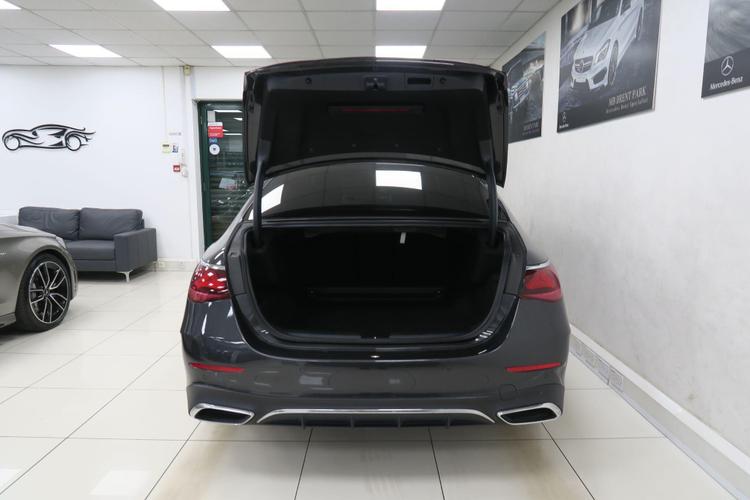 Used Mercedes-Benz E Class KW24XJA 19