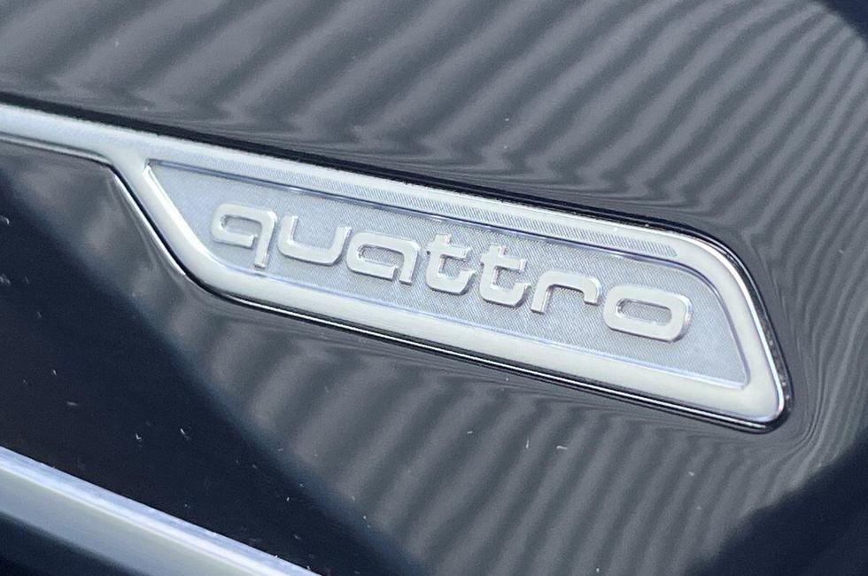 Audi A6 Photo at-c79bc6d890094895b634950ddee4aab0.jpg