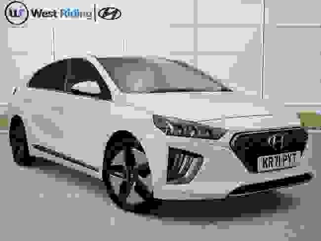 Used 2021 Hyundai IONIQ 1.6 h-GDi Premium SE DCT Euro 6 (s/s) 5dr White at West Riding