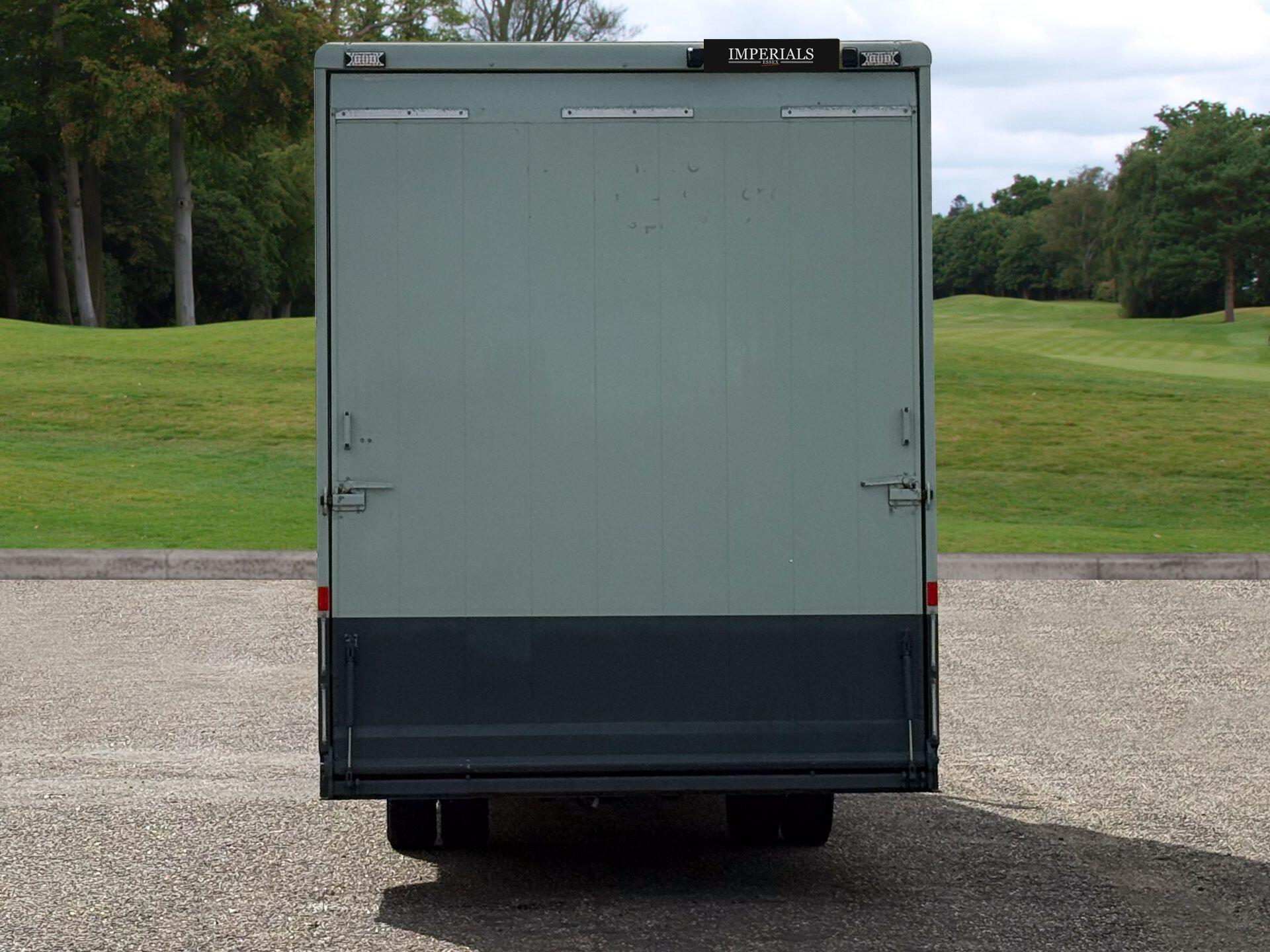 Mercedes-Benz Sprinter 2.1 516 CDI Chassis Cab 2dr Diesel G-Tronic+ RWD L2 Euro 6 (163 ps) — photo 25
