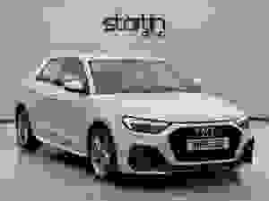 Used 2019 Audi A1 1.5 TFSI 35 S line Sportback Euro 6 (s/s) 5dr White at Startin Group