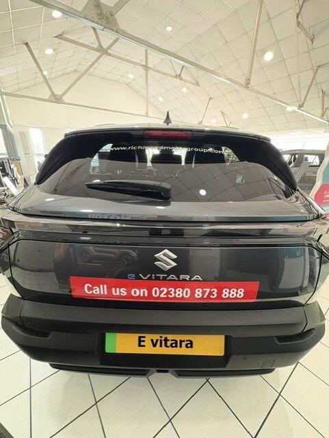 Suzuki e Vitara Photo at-c827192b2b74450fb2720713448c5b6c.jpg
