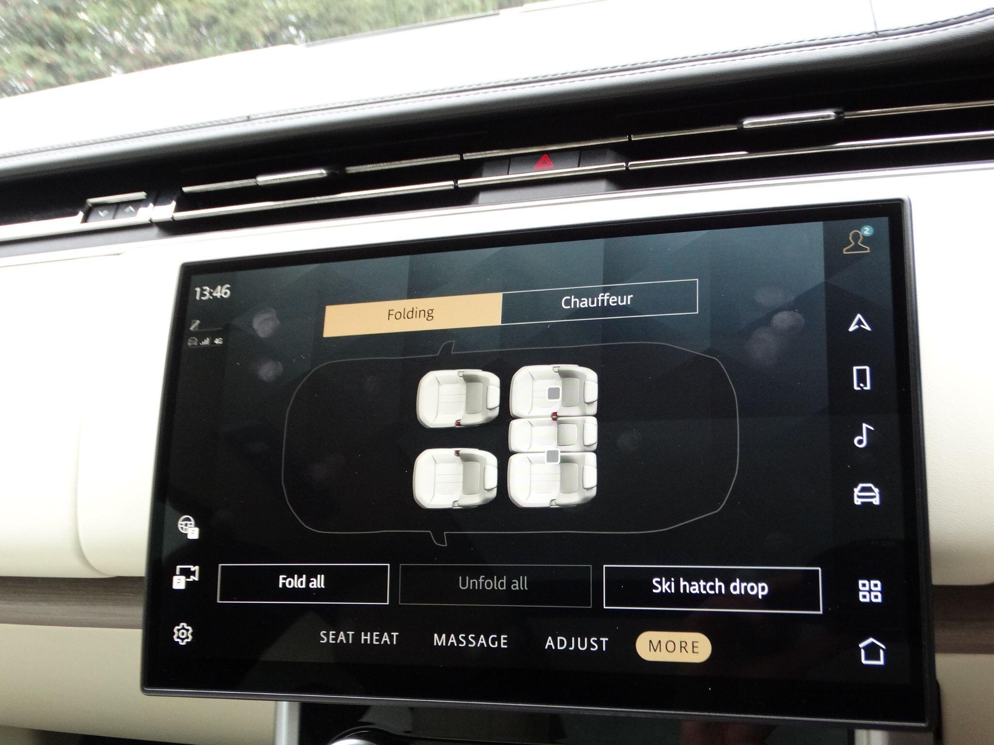 Land Rover Range Rover 3.0 D350 MHEV First Edition Auto 4WD Euro 6 (s/s) 5dr — photo 34