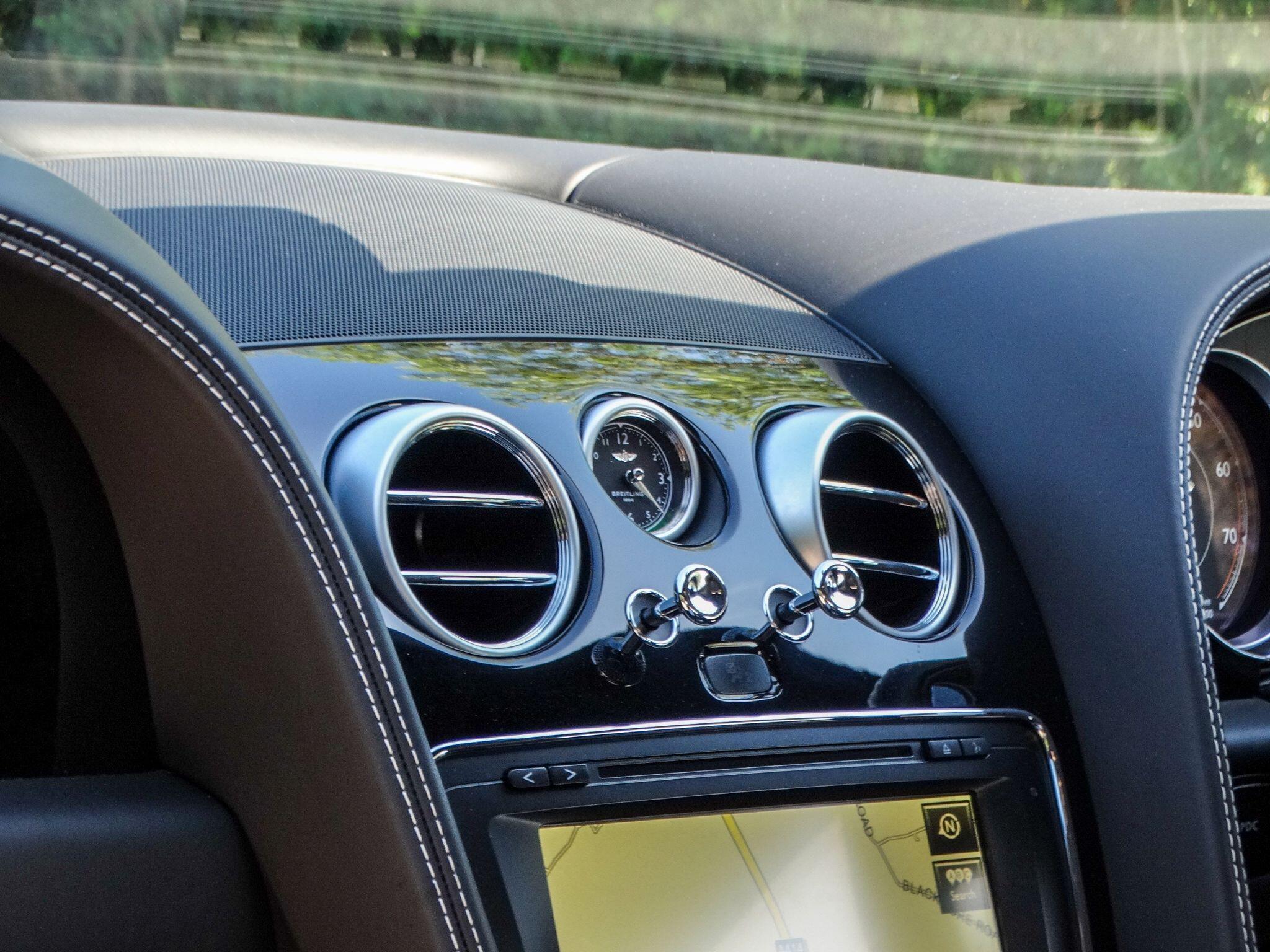 Bentley Continental 4.0 V8 GT S Auto 4WD Euro 6 2dr — photo 17