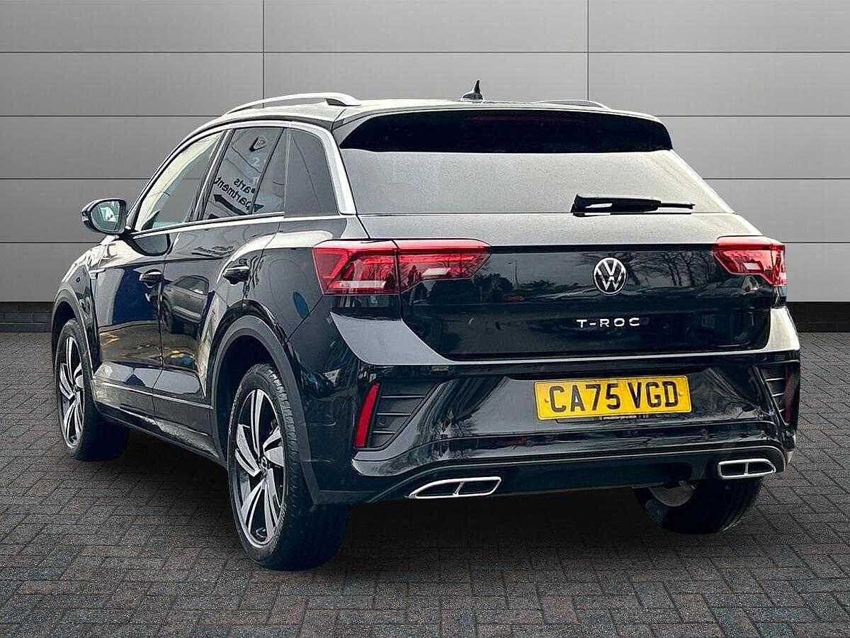 Volkswagen T-Roc Photo at-c850b66398114e54a6290ac2778e6c9d.jpg