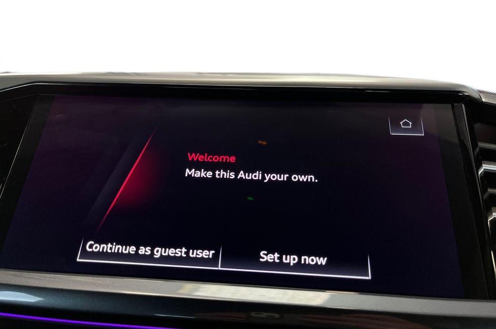 Audi Q4 Photo at-c86219e281c24984b94774326fd0d0e2.jpg