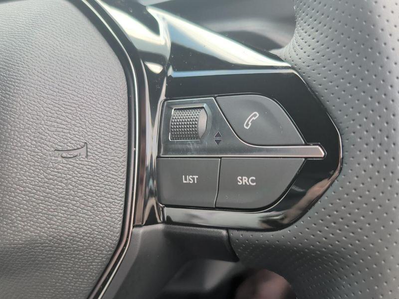 Used Peugeot 208 202608205285884 23