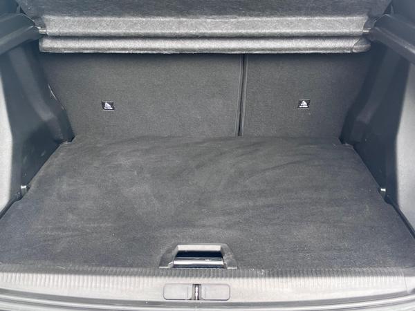 Used Peugeot E-2008 RO72YYM 9