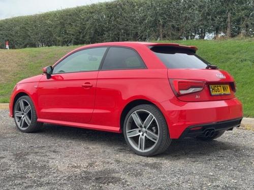 Audi A1 Photo at-c88108e5538f48b19ba360daf9744626.jpg