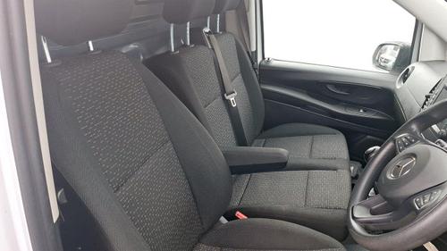Mercedes-Benz Vito Photo at-c88b1480e67c46fca9f5ba2f2b2ab104.jpg