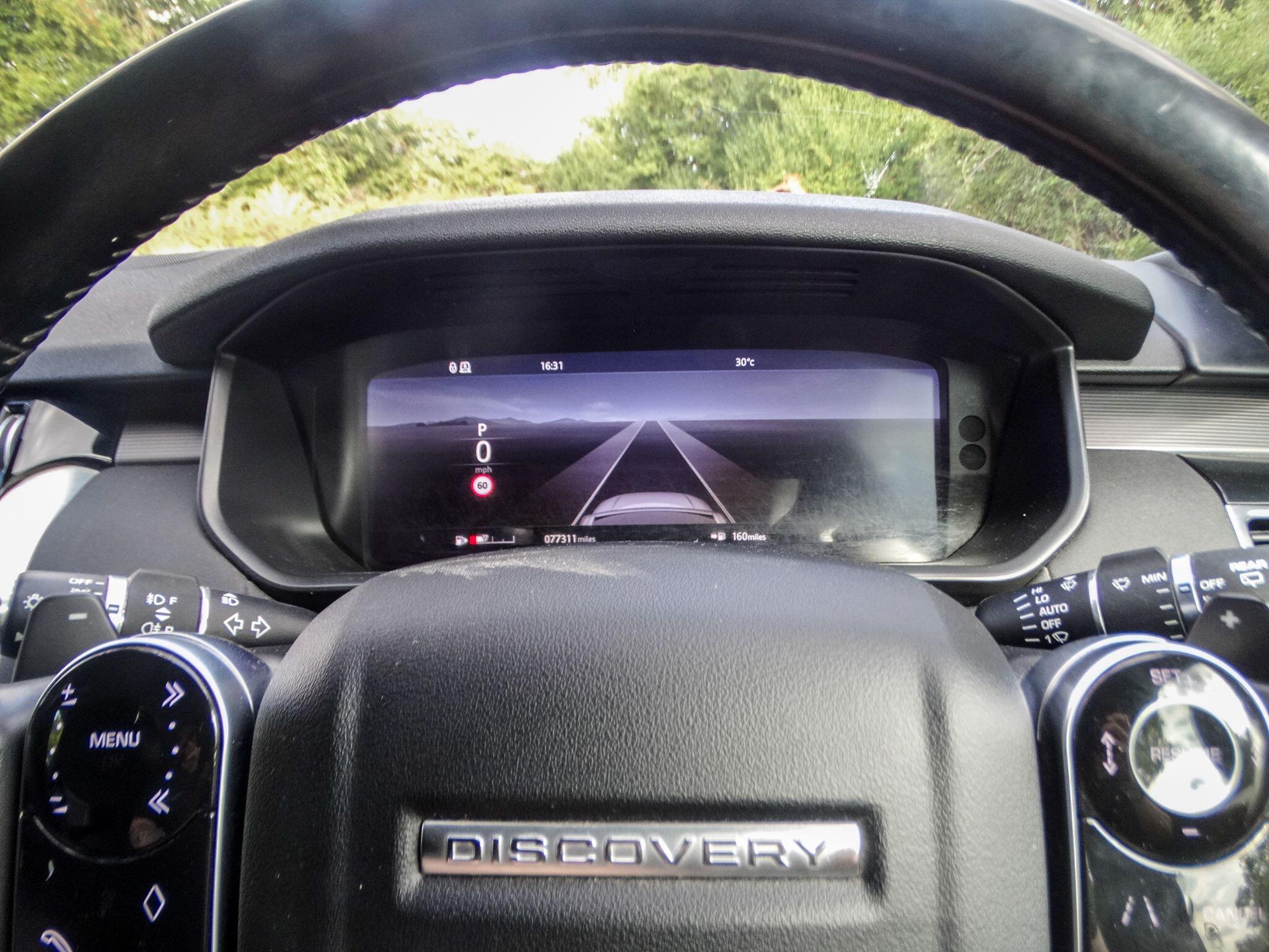 Land Rover Discovery 3.0 SD V6 HSE Auto 4WD Euro 6 (s/s) 5dr — photo 18