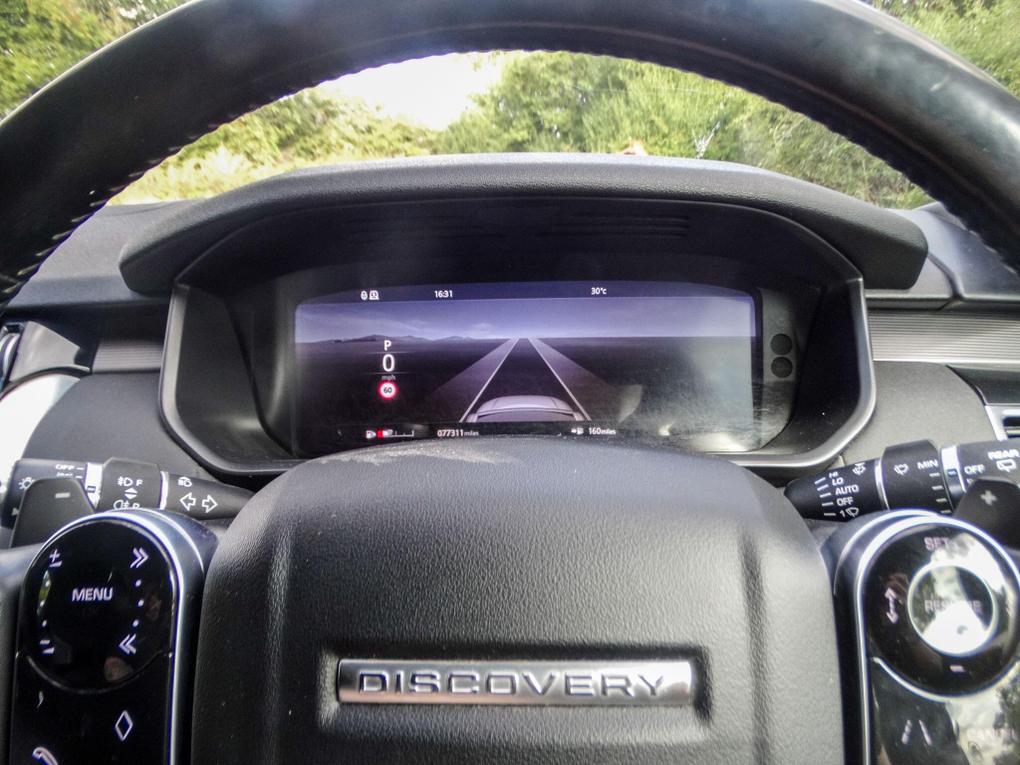 Used Land Rover Discovery CU20OUB 18