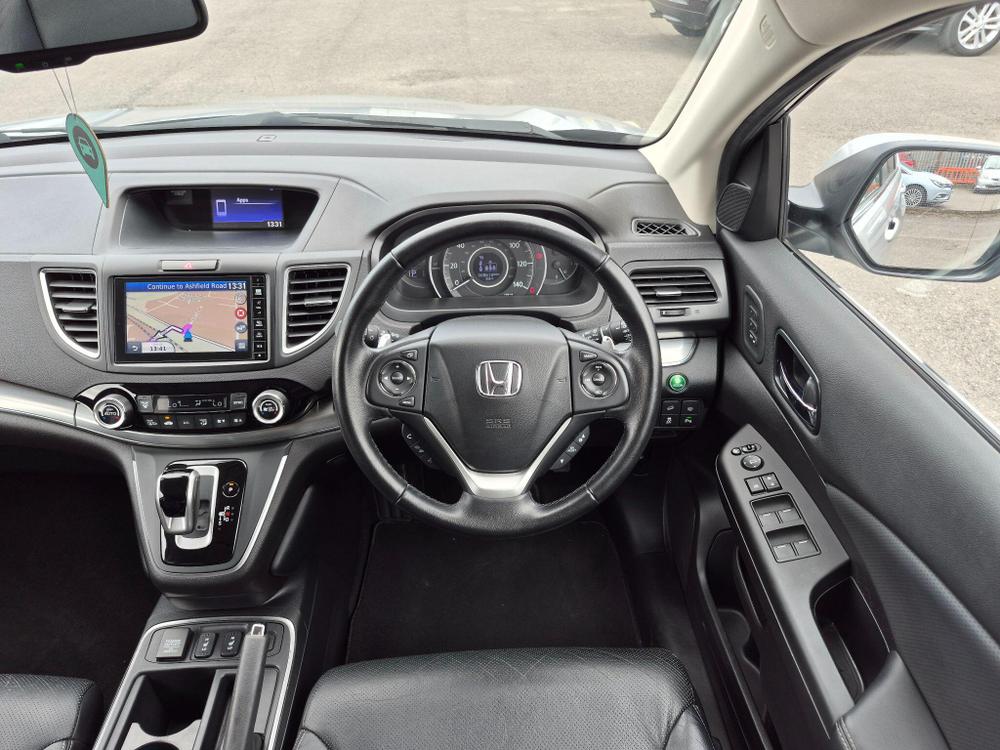 Honda CR-V Photo at-c8c990a369b94ac7b184f98ec570f1be.jpg