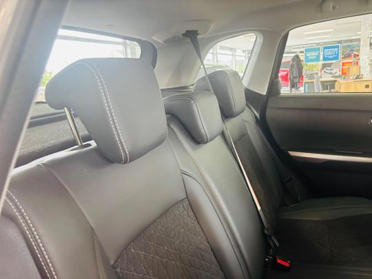 Suzuki Vitara Photo at-c8d1f492741b4de5bb2db34557f95cc9.jpg