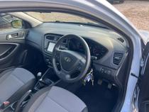 Hyundai i20 Photo 7