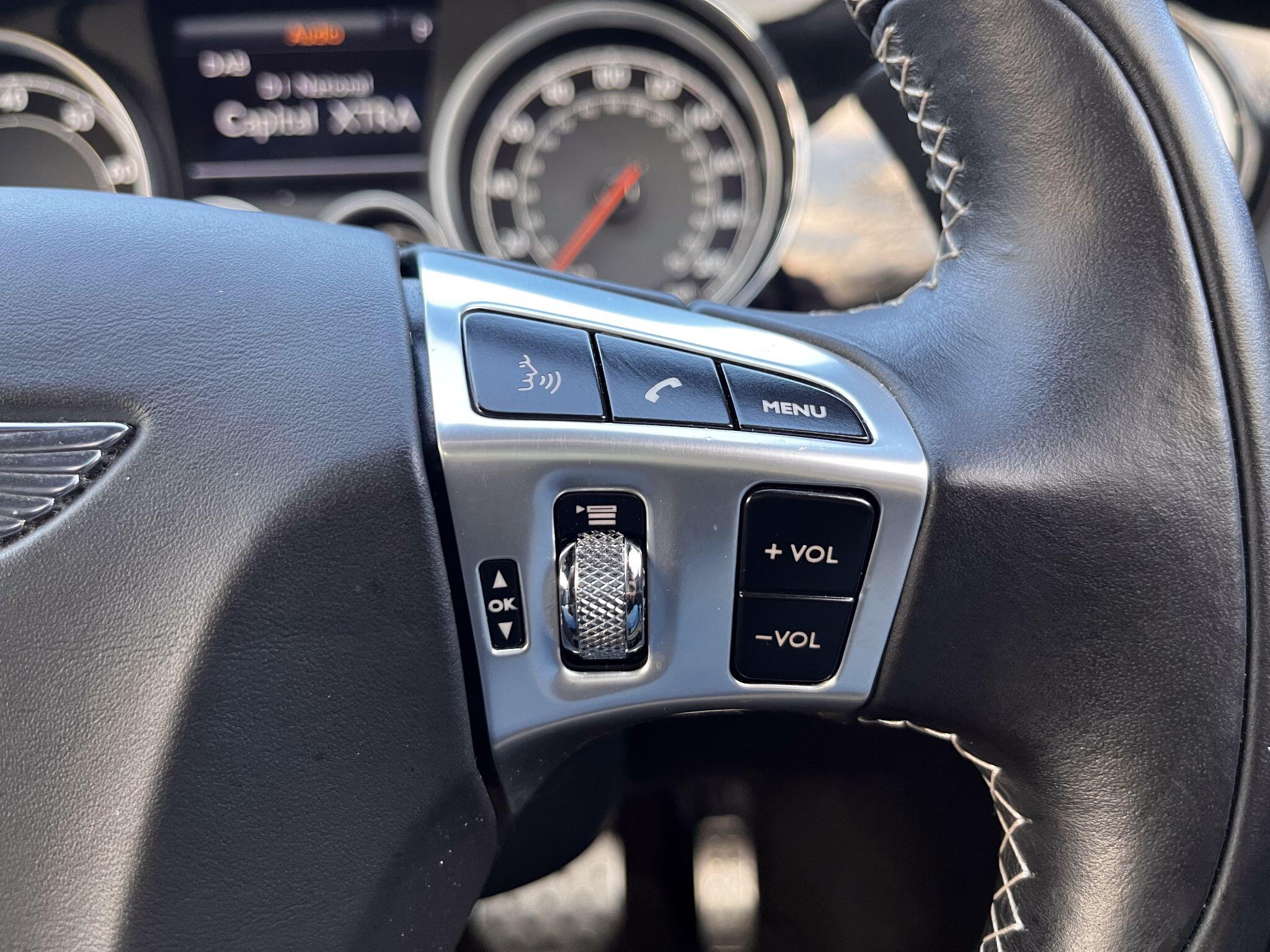 Bentley Continental 4.0 V8 GTC Auto 4WD Euro 5 2dr — photo 23
