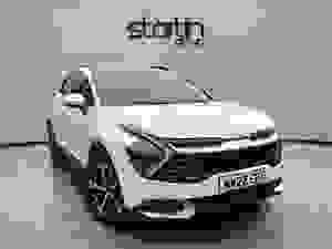 Used 2022 Kia Sportage 1.6 CRDi MHEV 4 DCT AWD Euro 6 (s/s) 5dr White at Startin Group