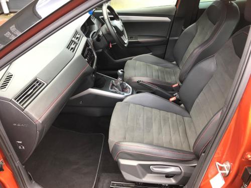 SEAT Arona Photo at-c93ec3ae35c64550bfb4688a7f283936.jpg
