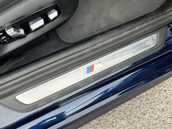BMW 5 Series Photo at-c994bf7bfcdc48349be00961f0d1dbe1.jpg