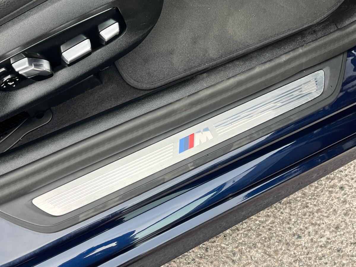 BMW 5 Series Photo 30